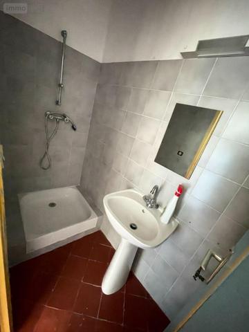 Maison de ville à vendre à Pierrevert dans les Alpes-de-Haute-Provence (04860), ref : 025/1927 Maison de ville à vendre à Pierrevert dans les Alpes-de-Haute-Provence (04860), ref : 025/1927 Maison de ville à vendre à Pierrevert dans les Alpes-de-Haute-Provence (04860), ref : 025/1927