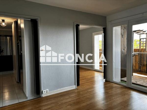 Location Appartement 3 pièces 58 m² - 15 RUE DU DOCTEUR MESSINES Agen 47000