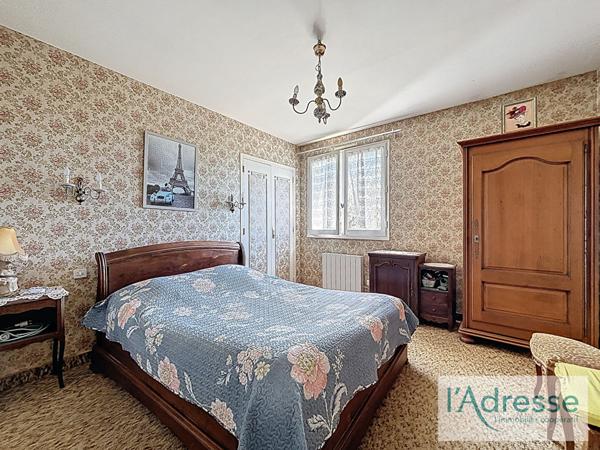 Maison Saint Baudelle 7 pièce(s) 142.70 m2