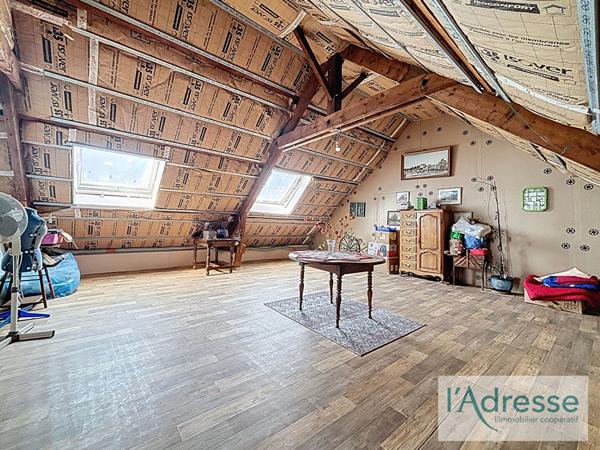 Maison Saint Baudelle 7 pièce(s) 142.70 m2
