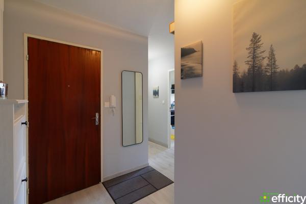 Appartement
         2 pièces
        - 55 m² Exclusivité 155 000 € *