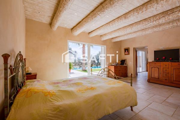 SOMPTUEUSE VILLA DE PLAIN PIED AU CALME SANS VIS A VIS