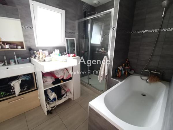 Maison à PLOUIDER, 29260 - 4 pièces 94m²