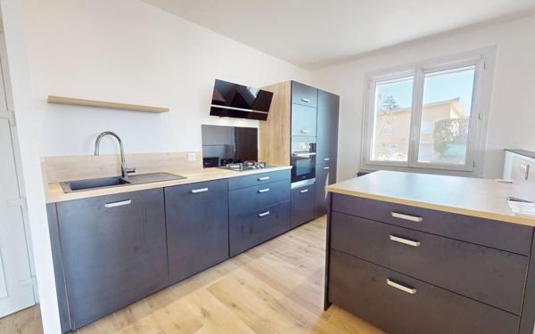 Maison à vendre    3 pièces • 96,89 m2 Trévoux