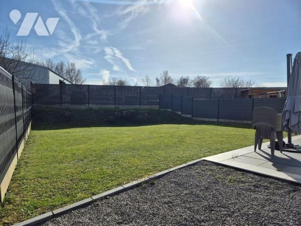 Du clé en main pour ce superbe pavillon semi individuel de 2016, normes RT2012.