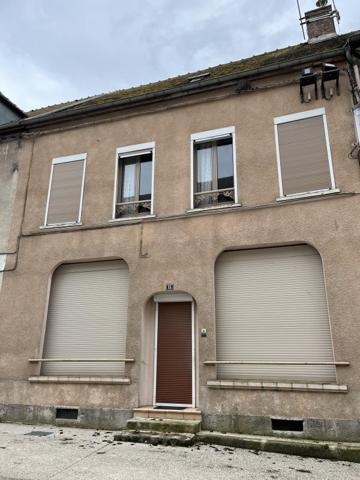 Vente / Maison T4 à Villenauxe-la-Grande (10370)