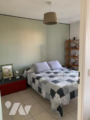 APPARTEMENT en résidence avec ascenseur, 67m2, balcon ouest.