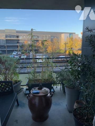 APPARTEMENT en résidence avec ascenseur, 67m2, balcon ouest.