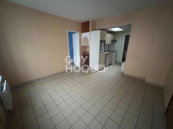 A VENDRE à CALAIS - Appartement en RDC environ 33 M² - 1 chambre.