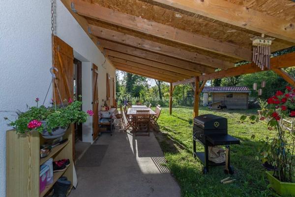 Vente Maison 6 pièces 132 m2 à Les Avenières Veyrins-Thuellin