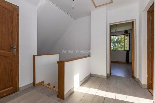 Vente Maison 6 pièces 132 m2 à Les Avenières Veyrins-Thuellin