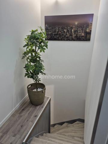 Rare à la vente Immeuble de rapport à LEZOUX (63)