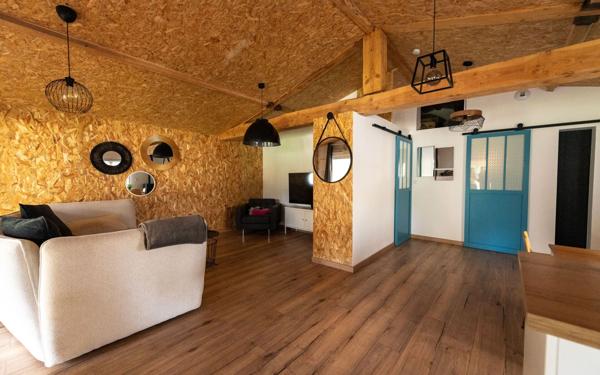 Maison à vendre    2 pièces •  Saint-Paul-en-Jarez