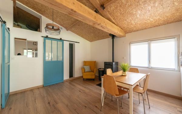 Maison à vendre    2 pièces •  Saint-Paul-en-Jarez