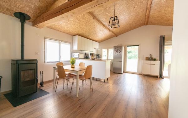 Maison à vendre    2 pièces •  Saint-Paul-en-Jarez