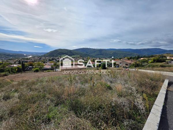 Construisez votre maison avec une vue panoramique sur les montagnes !