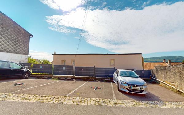 Appartement à vendre    2 pièces • 52 m2 Marange-Silvange