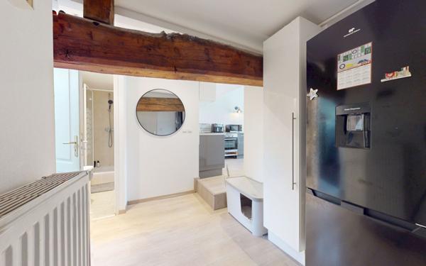 Appartement à vendre    2 pièces • 52 m2 Marange-Silvange