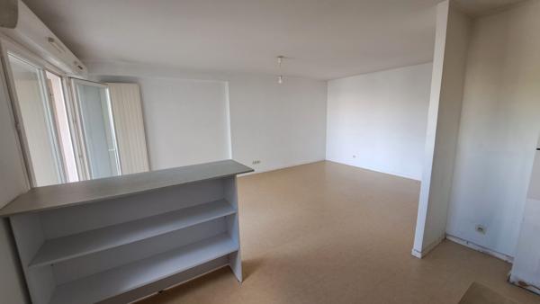 VENTE APT 3 PIECES LIBRE SECTEUR  LYCEE KYOTO