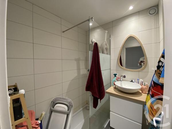 Appartement F4 à vendre  4 pièces - 65 m2 ST ETIENNE - 42