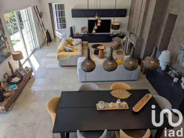 Maison à vendre 6 pièces 192 m² Antibes