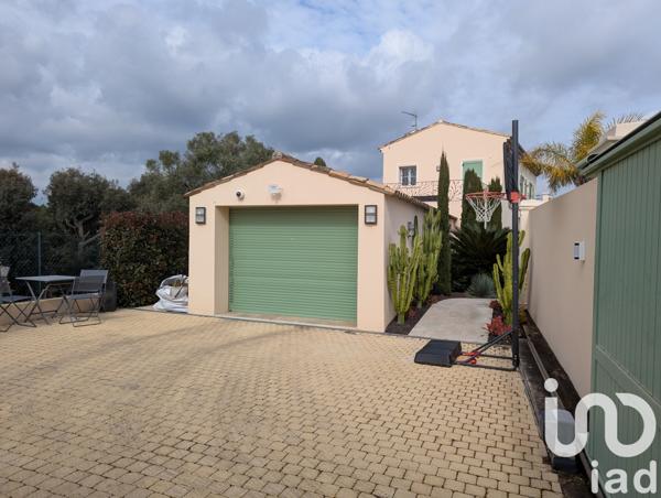 Maison à vendre 6 pièces 192 m² Antibes