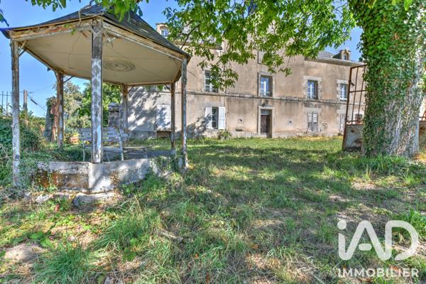Maison à vendre 12 pièces 329 m² Saint-Léger-le-Guérétois