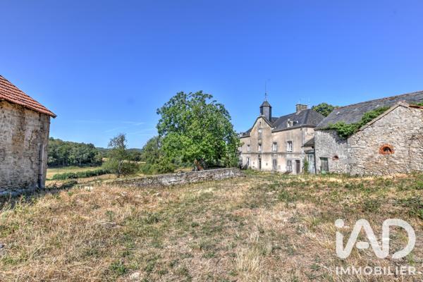 Maison à vendre 12 pièces 329 m² Saint-Léger-le-Guérétois