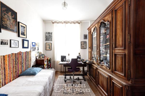 Maison de caractère du XIXe siècle avec verrière et cour intime