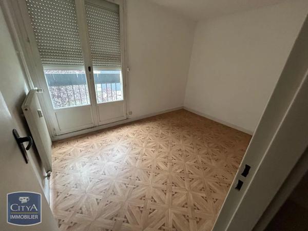Appartement à louer 4 pièces 76.38m²