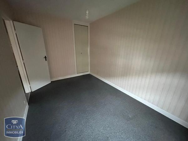 Appartement à louer 4 pièces 76.38m²