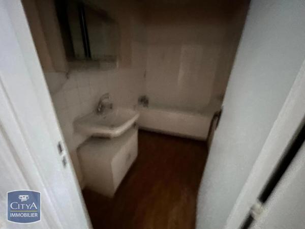 Appartement à louer 4 pièces 76.38m²