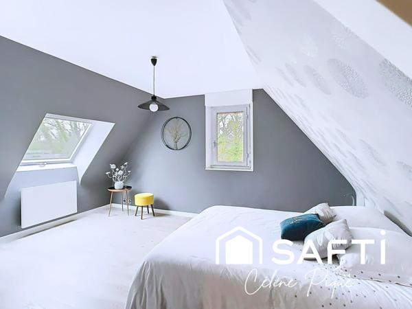 BIEN RARE SUR CAEN– MAISON FAMILIALE AVEC PISCINE DANS UN ENVIRONNEMENT EXCEPTIONNEL