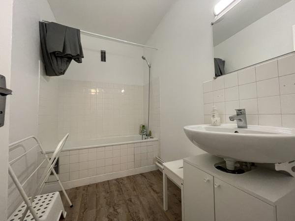 À vendre - T3, 3 pièces situé à Tours (37000)