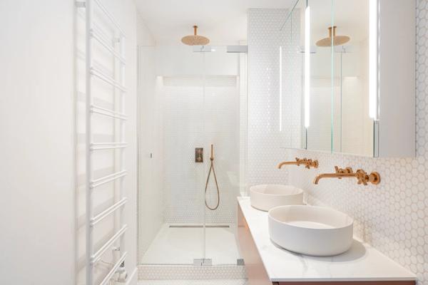 Paris 4e - ILE SAINT-LOUIS - Appartement d'exception à vendre - 4 pièces - 2 chambres - 110 m² - Rénové - Adresse remarquable