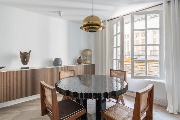 Paris 4e - ILE SAINT-LOUIS - Appartement d'exception à vendre - 4 pièces - 2 chambres - 110 m² - Rénové - Adresse remarquable