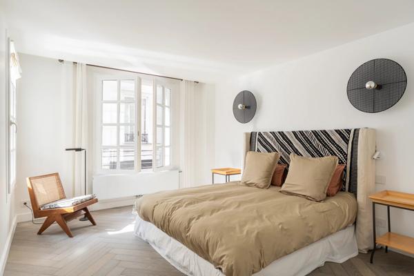Paris 4e - ILE SAINT-LOUIS - Appartement d'exception à vendre - 4 pièces - 2 chambres - 110 m² - Rénové - Adresse remarquable