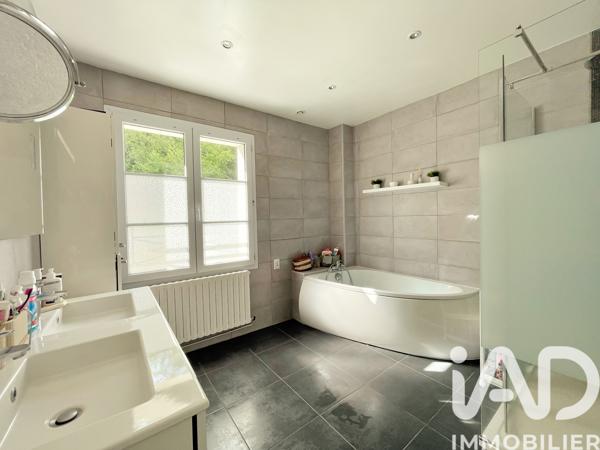 Maison à vendre 6 pièces 145 m² Jaux