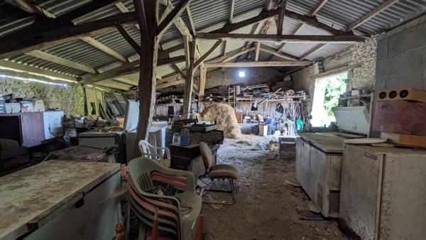 Propriété Charroux 9 pièces 189 m2