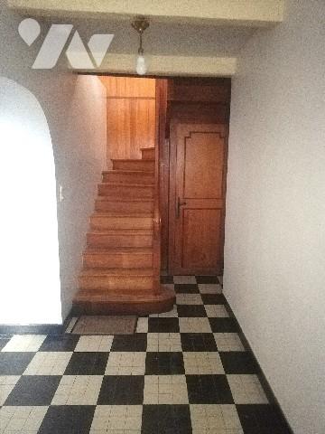 En plein centre-ville, jolie maison ancienne rénovée sur 2 niveaux