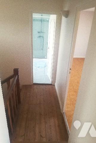 En plein centre-ville, jolie maison ancienne rénovée sur 2 niveaux