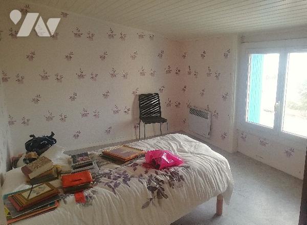 En plein centre-ville, jolie maison ancienne rénovée sur 2 niveaux