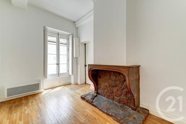 Appartement F3 à vendre  3 pièces - 106,93 m2 LYON - 69002