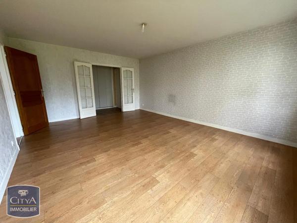 Appartement à louer 2 pièces 56.19m² Ifs (14123)