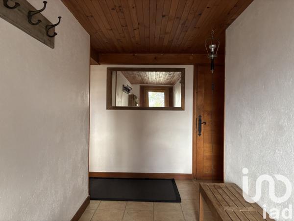 Châlet 9 pièces de 167 m² à Crest-Voland (73590)