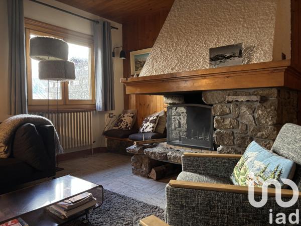 Châlet 9 pièces de 167 m² à Crest-Voland (73590)