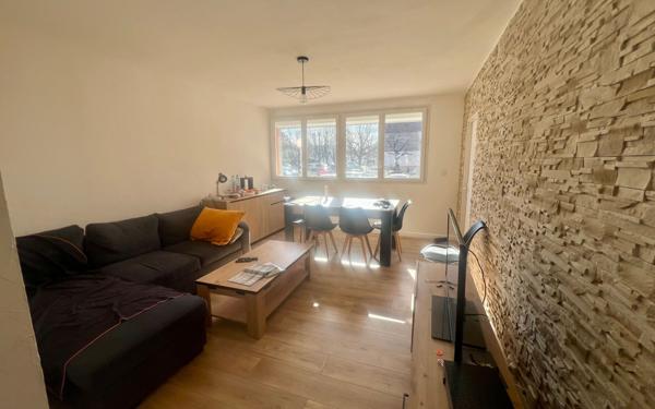 Appartement à louer    4 pièces • 9,12 m2 Tarbes