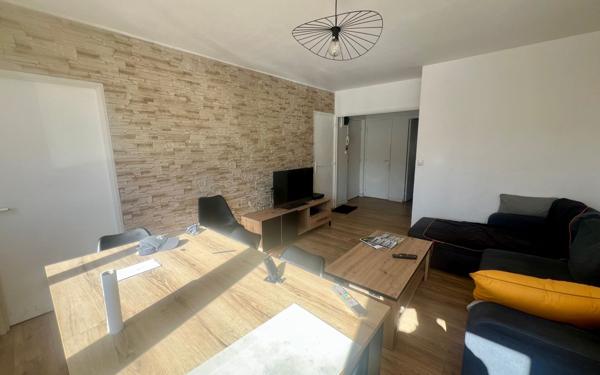 Appartement à louer    4 pièces • 9,12 m2 Tarbes