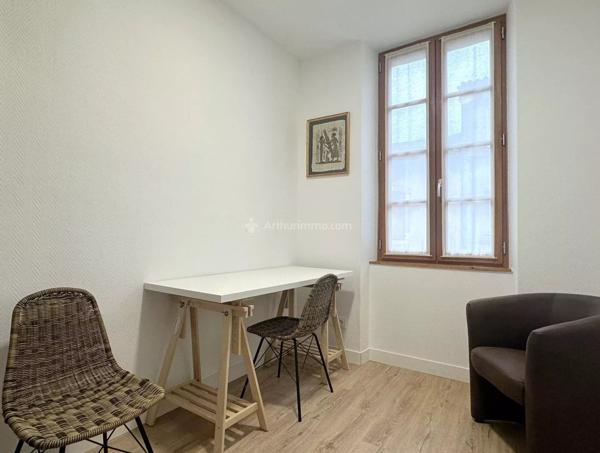 Location                                                      Chambre
                        
                     1 pièces                      18 m2                     à Albi