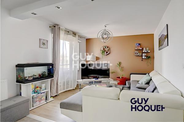 CARRE DE SOIE - APPARTEMENT 4 PIECES 75 m² - BALCON + GARAGE POSSIBLE